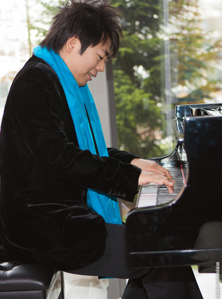 Actor: LangLang,  Location: On Location Offenburg Germany, Title: LangLang@BurdaLive2009