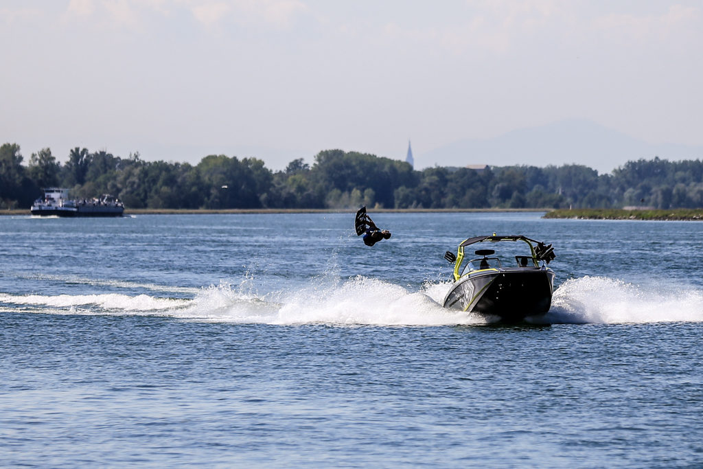 Actor: Watersports, On Location Rhein , Title: "Chill&Ride 2015"