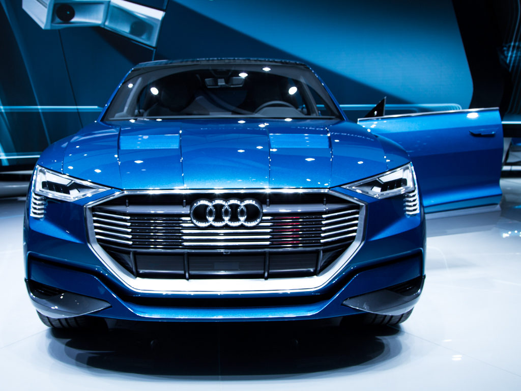 Actor: Audi e-tron quattro concept,  Location: On Location Frankfurt Germany, Title: IAA 2015