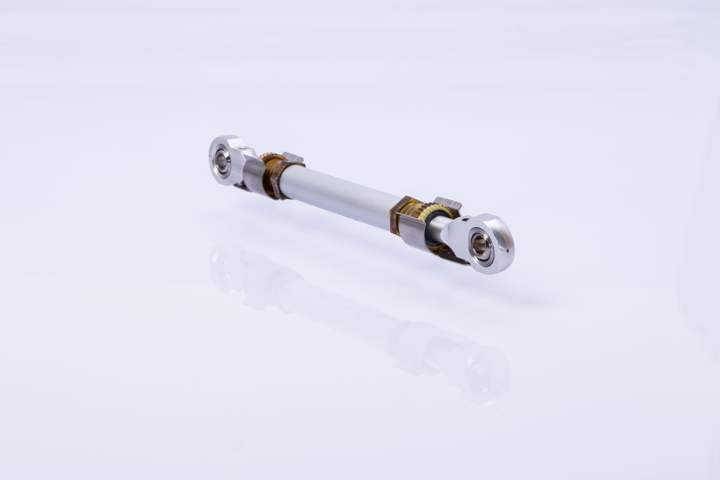 Actor: Tie Rods, Studio, Client: GMT/Sinusquadrat, Title: "GMT-Aerospace"
