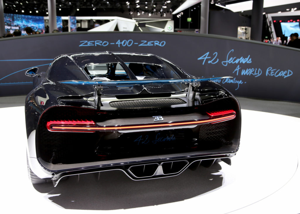 Bugatti_Chiron_IAA_2017_KlausAbel.com