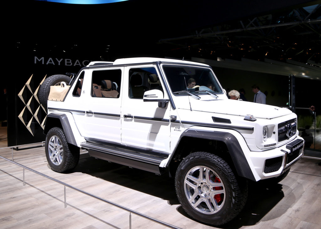 Mercedes_Maybach_G_650_IAA_2017_KlausAbel.com